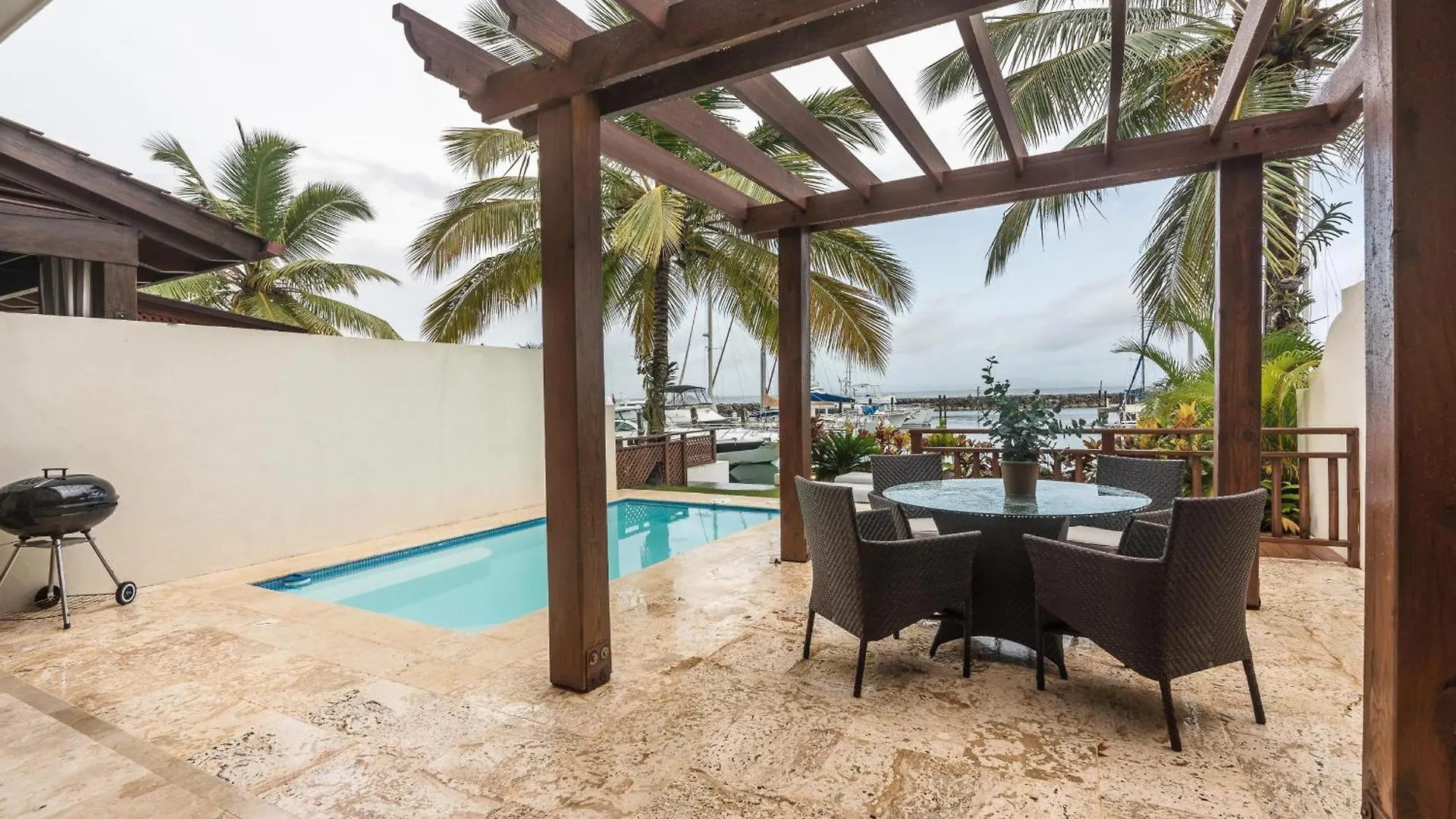 Marina Front Villa At Puerto Bahia Samana
